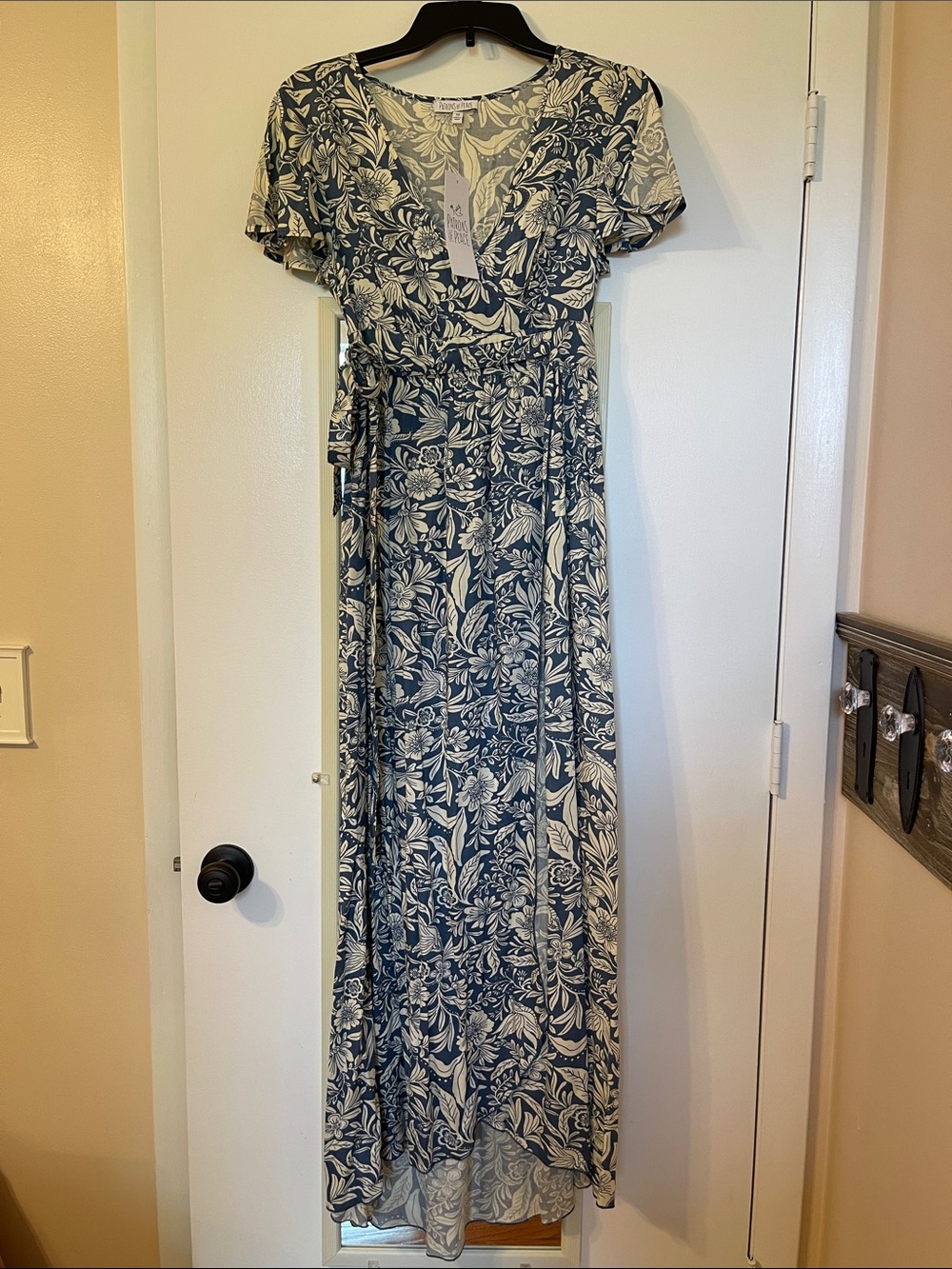 NWT Patrons of Peace Blue and Cream Floral Faux Wrap Flutter Sleeve Maxi Dress